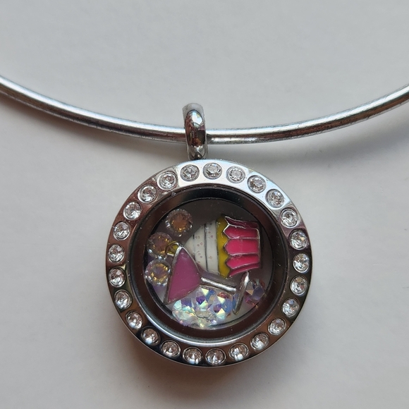 Pink Owl Silver and Pink Pendant Necklace - Picture 3 of 6